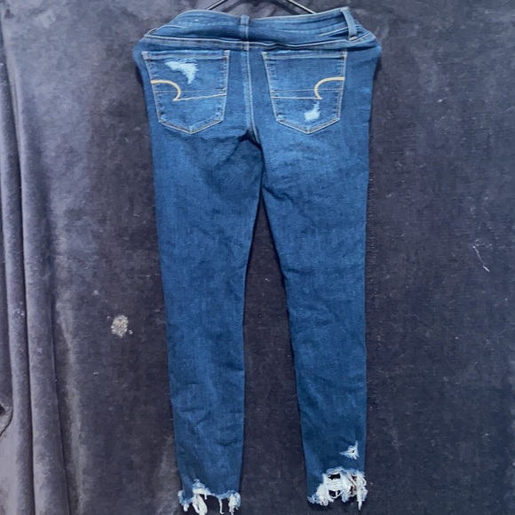 American Eagle Next Level Stretch Ripped Jeans Size 4 - Picture 5 of 10